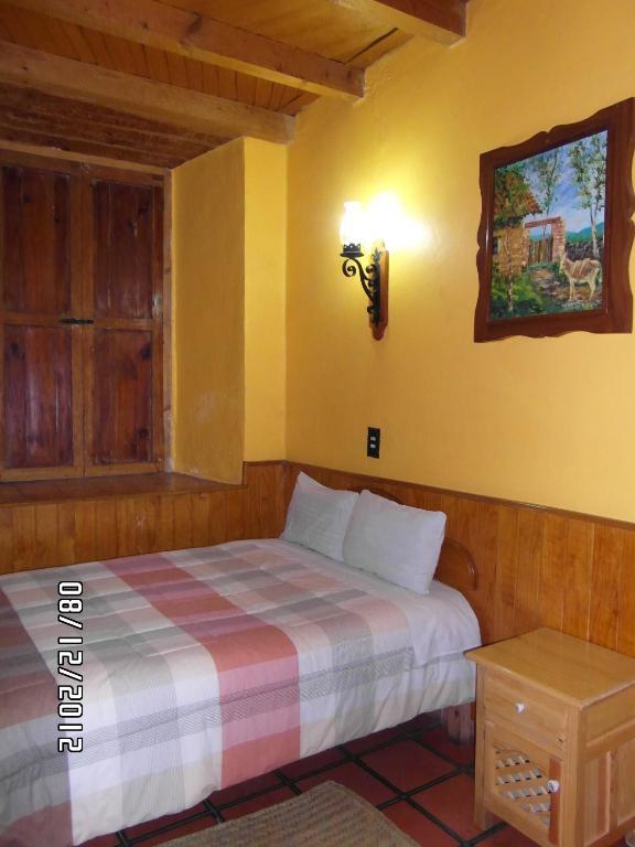 Hotel Concordia Пацкуаро Номер фото